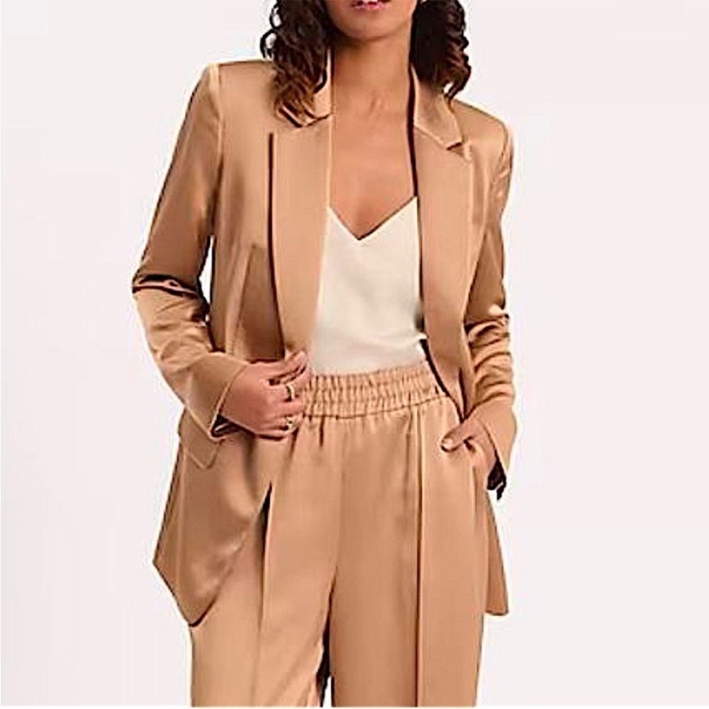 Express Satin One Button Cinched Boyfriend Blazer Size XS NWT